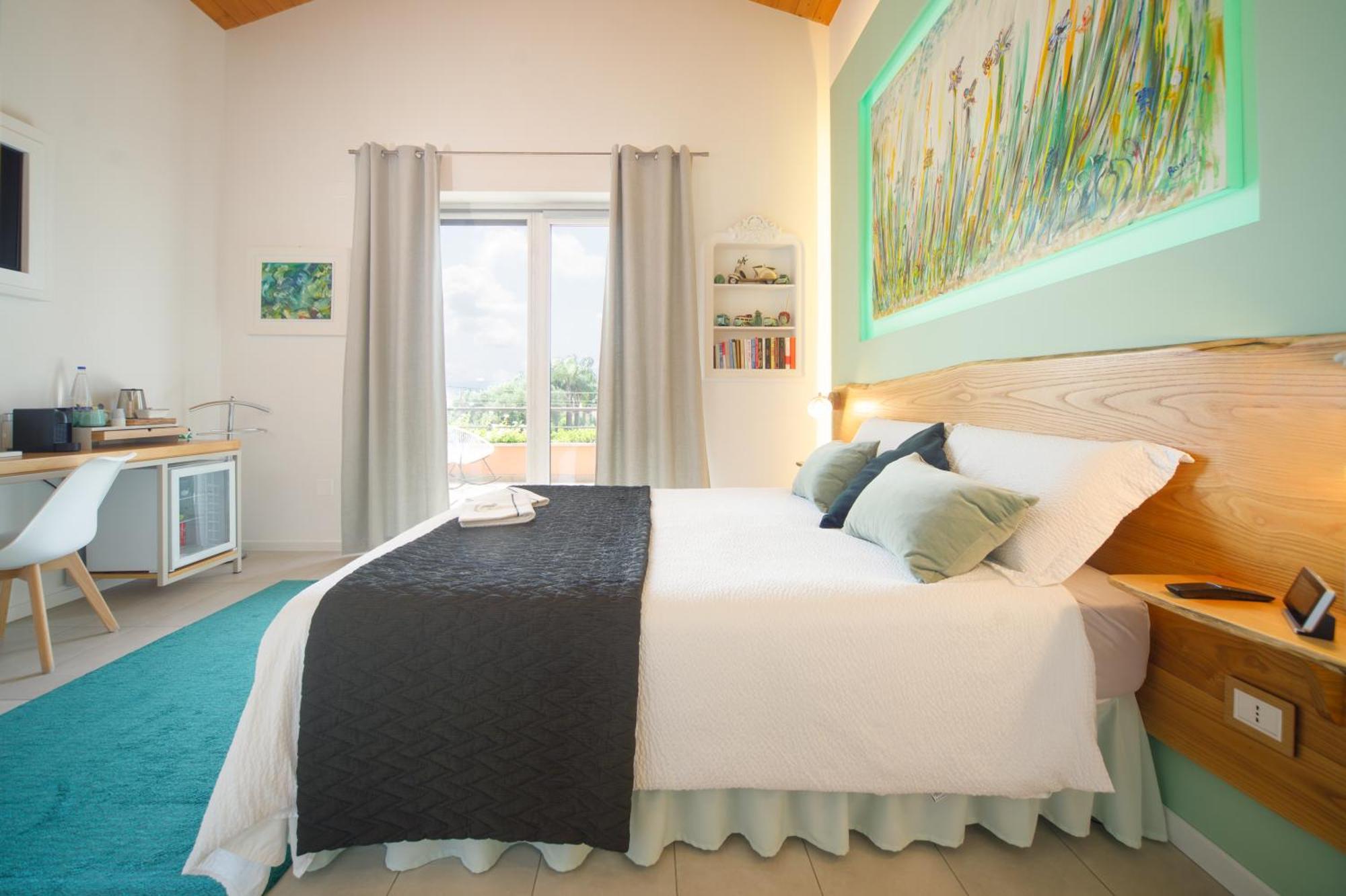 Le Monachelle Luxury Bed & Breakfast Еболи Екстериор снимка