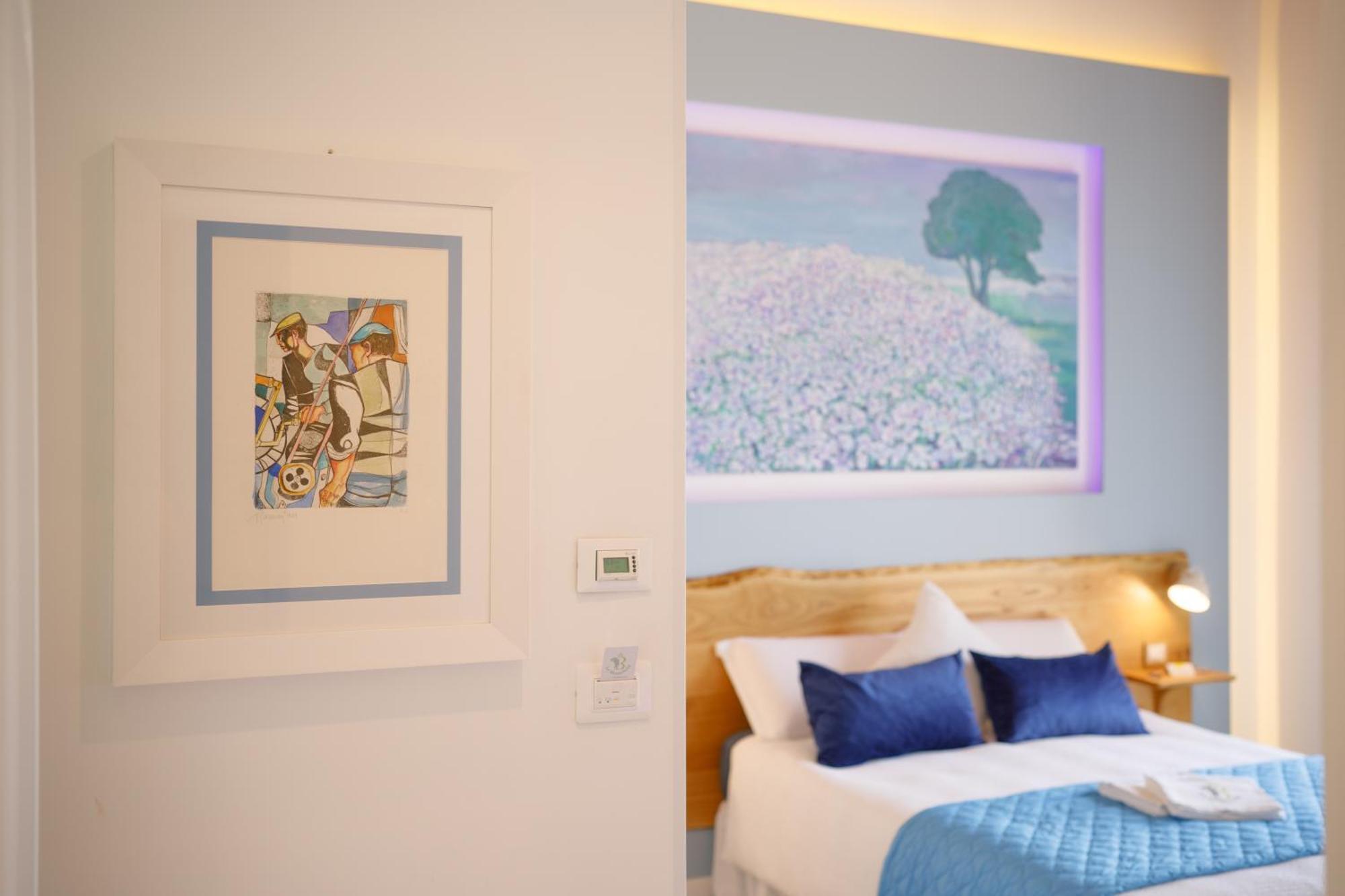 Le Monachelle Luxury Bed & Breakfast Еболи Екстериор снимка